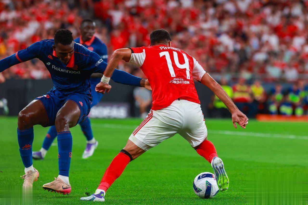 杏彩体育竞技-汉堡球队积极备战下一场法甲比赛