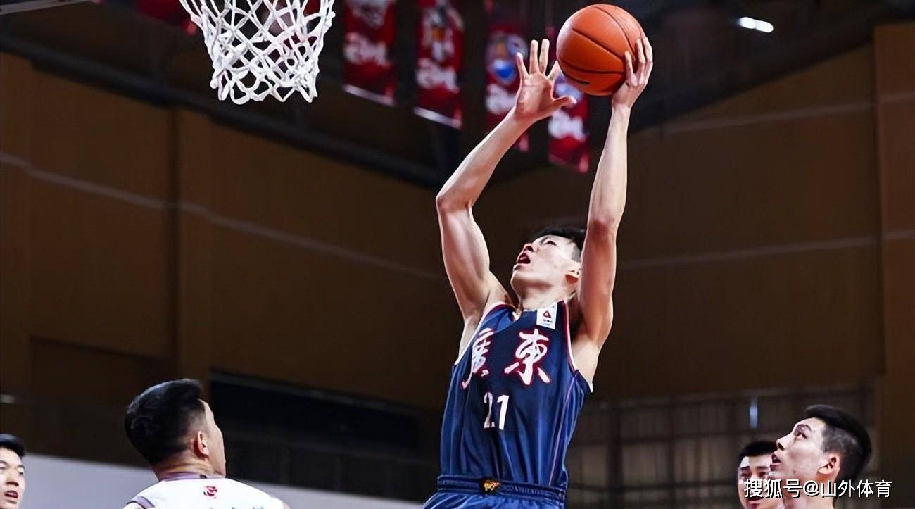 包含深圳男篮迎战北方劲旅，备战充足的词条